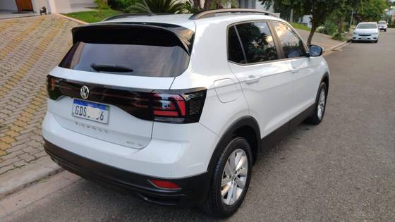 VOLKSWAGEN T-CROSS 1.0 200 TSI TOTAL FLEX SENSE AUTOMÁTICO